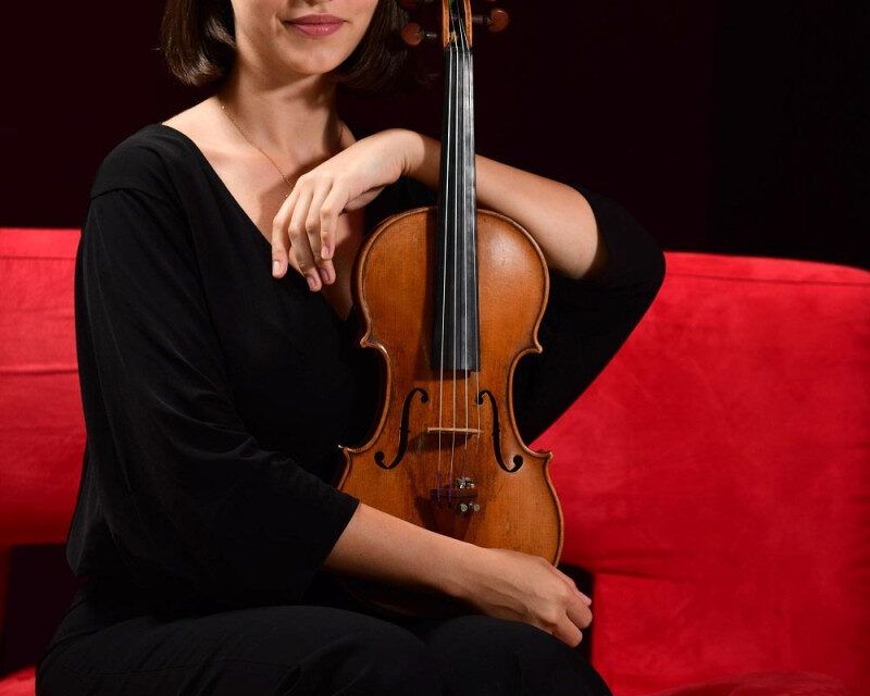 Evita Harryson: a pasos firmes hacia la grandeza en el violín