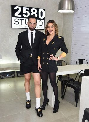Keyther Estévez inaugura Luxury Barber 2580 Studio