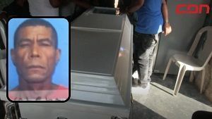Empleado de la Alcaldía de Azua muere aplastado por camión en el que laboraba