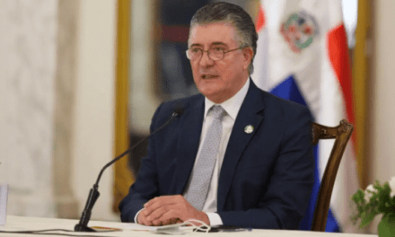 Roberto Santana revela planes del Gobierno de construir 25 nuevas cárceles para 20,300 presos