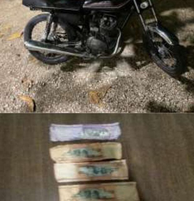 La Policía Nacional en San Cristóbal apresa tres individuos en flagrante por distintos delitos en Villa Fundación.
