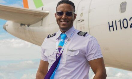 Arajet busca tripulantes de cabina ante despegue de sus vuelos en Punta Cana