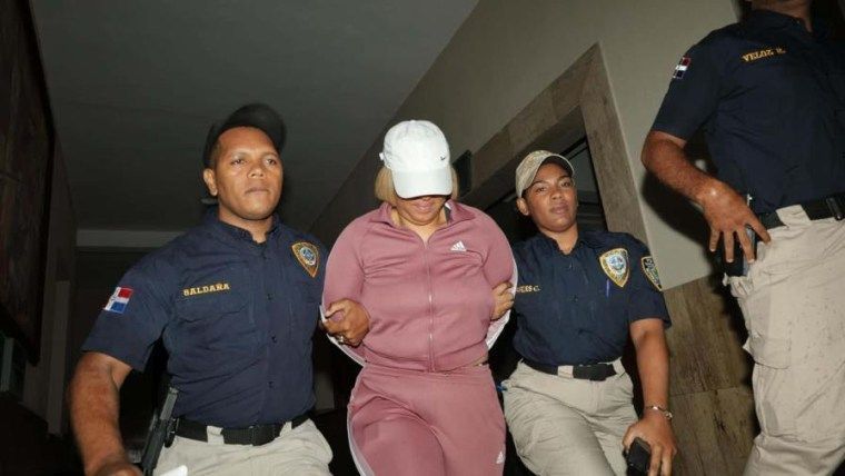 Aplazan juicio preliminar a Francelys Fulcal, acusada por muerte de un comerciante chino
