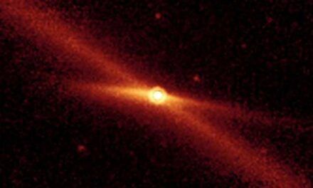 ¿Hay asteroides capaces de impactar contra la Tierra ocultos en el enjambre de las Táuridas?