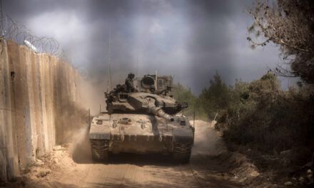 Fieros bombardeos entre Israel y Hezbolá
