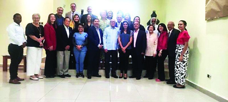 UASD reconoce labor de médicos vinculados a la salud mental en el país
