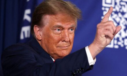 Donald Trump, un sobreviviente político con la Casa Blanca al alcance de la mano