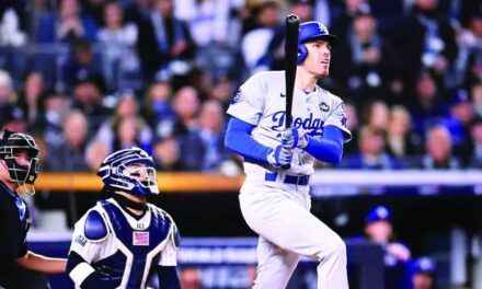 Los Dodgers superan a los Yankees y se acercan a lograr una barrida en la Serie Mundial