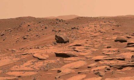 ¿La antigua atmósfera de Marte está comprimida en la superficie?