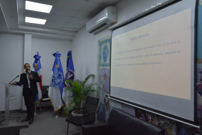 Instituto Psicología UASD ofrece conferencia sobre IA en uso diagnóstico clínico