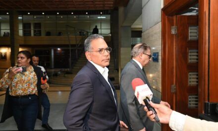 Paulino Sem se rehúsa a hablar sobre interrogatorio en PGR por caso Camaleón