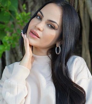 Miami, Florida – El regreso de Nathy a la bachata con «Tu Loca» Por Arturo Linares