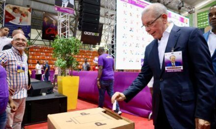 PLD elige 41 nuevos miembros de su Comité Político