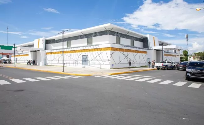 Alcaldía de La Vega anuncia construcción de un plan de obras y apertura del mercado municipal