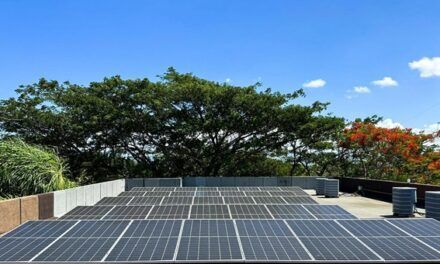 Empresas colaboran con la donación e instalación de un sistema fotovoltaico para la UASD recinto Mao
