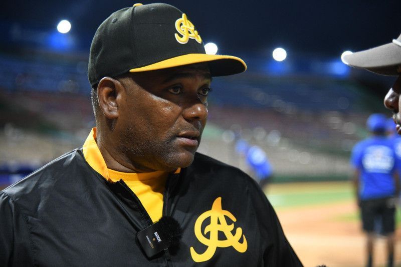 Miguel Tejada rechaza ayuda económica