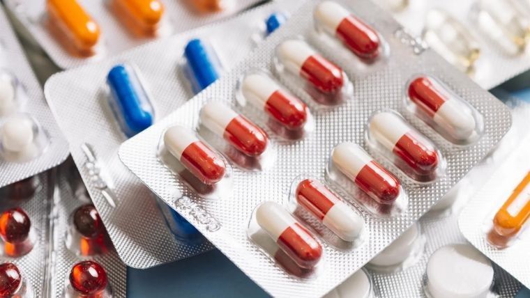 Bruselas alerta de «urgente amenaza» del mal uso de antibióticos en la UE