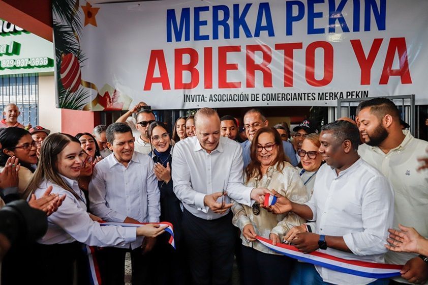 Alcaldía abe el Merka Pekín en la zona Sur de Santiago