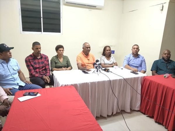 Senador Julito Fulcar informa sobre avances de los trabajos para el Plan Estratégico de Desarrollo provincia Peravia