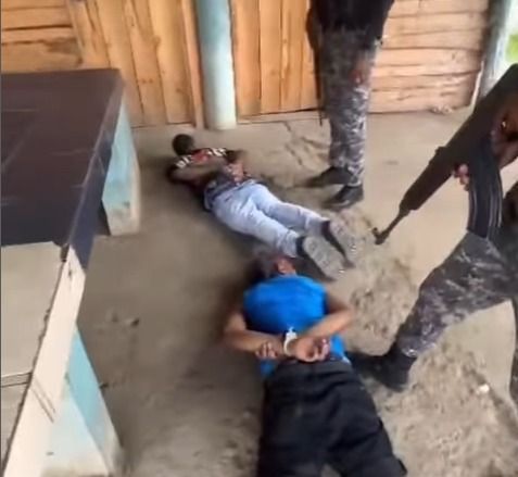 Capturan en Valverde a dos hombres buscados por asesinatos en Montecristi
