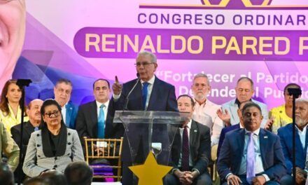 Danilo Medina truena contra el Gobierno por el “retroceso” al que ha llevado el país