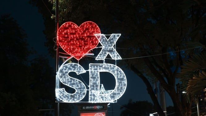 Alcaldía del Distrito Nacional encienden la Navidad en Santo Domingo