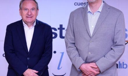 El español Miguel Ruiz Montañez presenta su novela «Donde nace el Cielo»
