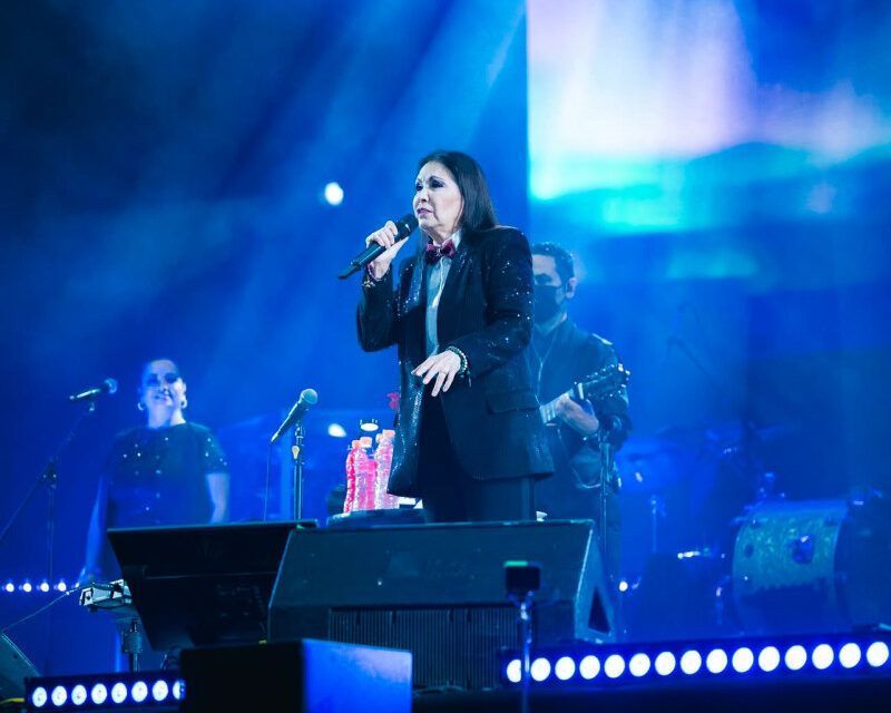 50 años después y Ana Gabriel le sigue «siendo fiel» a República Dominicana