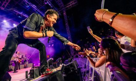 Carlos Vives “impone” el rock de su pueblo en Altos de Chavón