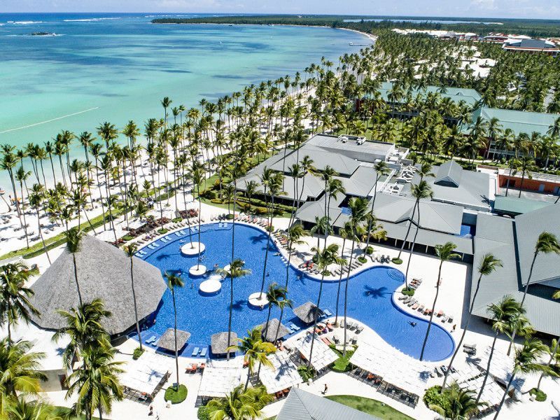 Oferta hotelera y conectividad aérea: los retos del sector turístico para el 2025