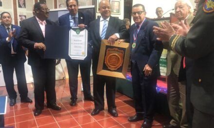 Dr. Sergio Solís destaca entrega del Premio Nacional de Medicina 2024