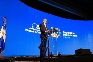 Abinader ante boom turístico: “Tenemos que poner la mira en 12 millones de visitantes”