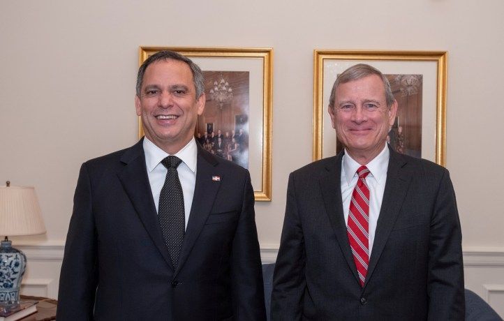 Presidente Suprema Corte RD y Chief Justice de EEUU dialogan sobre desafíos de la justicia