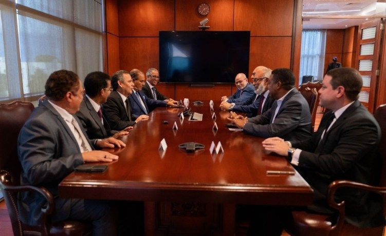 PJ y SDD inician diálogo sobre política de protección de datos y otras iniciativas de comunicación