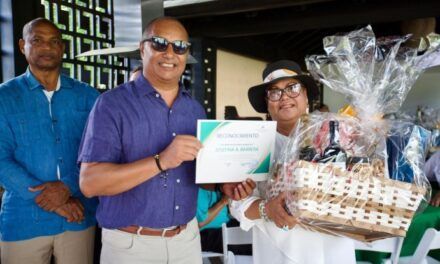 Eulalio Ramírez encabeza encuentros navideños