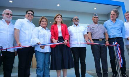 Vicepresidenta Raquel Peña inaugura destacamento “Las Acacias” en Santo Domingo Este