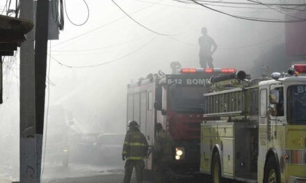 Mueren tres niños en un incendio en Cambita, San Cristóbal