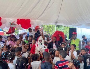 Fundación Hermanos Jáquez celebra Navidad en Hato Damas, San Cristóbal