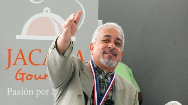 Giovanny Cruz no seguirá al frente de la Comisión de Espectáculos Públicos, aclara no ha sido destituido de Cultura