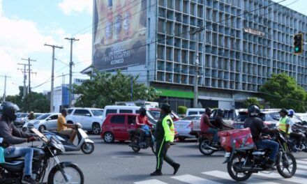 El 90% de los cascos protectores que se usan aquí no están certificados