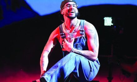 ¿Por qué Bad Bunny lanzó un domingo su álbum «Debí tirar más fotos»?