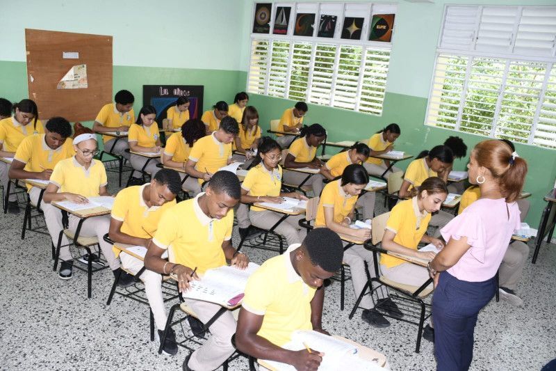 Crisis educativa se agudiza en escuelas de la zona del Cibao