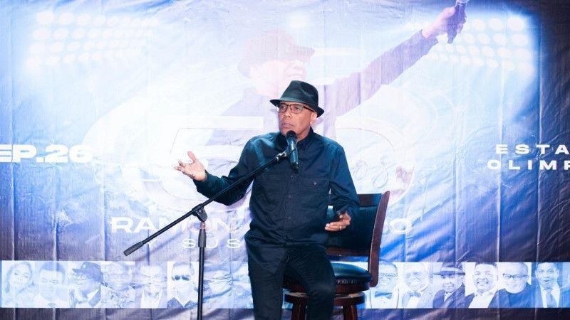 Ramón Orlando: “Mucha gente me dice que si estoy loco por la celebración en el Olímpico” de sus 50 años de carrera