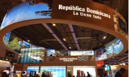 Potente apoyo de la banca dominicana al turismo en Fitur 2025