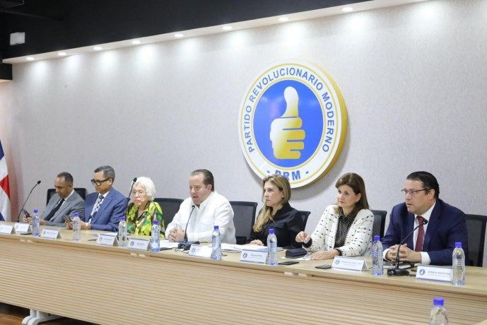 PRM propone consenso para una ley que regule las candidaturas independientes