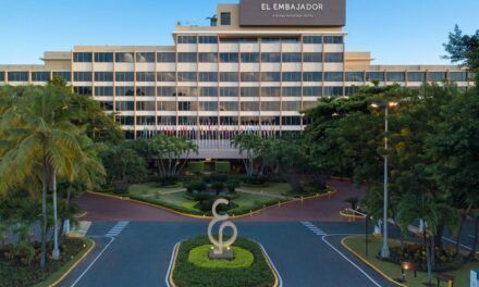 Hotel El Embajador centra atención mundial por la estancia de Edmundo González