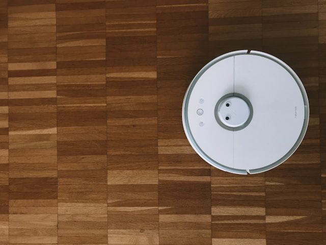 Tecnología inteligente para mantener tu casa impecable