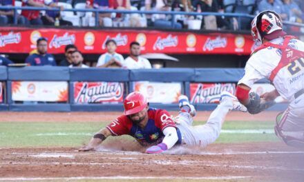 Leones del Escogido clasifican a la final de Serie del Caribe tras vencer 5-4 a Cardenales de Lara