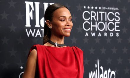 Zoe Saldaña gana premio a mejor actriz de reparto en los Critics Choice Awards