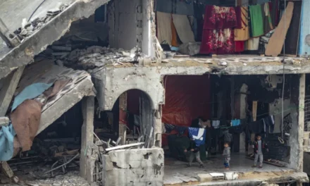 Netanyahu amenaza con reanudar los combates en Gaza si Hamás no libera a rehenes el sábado